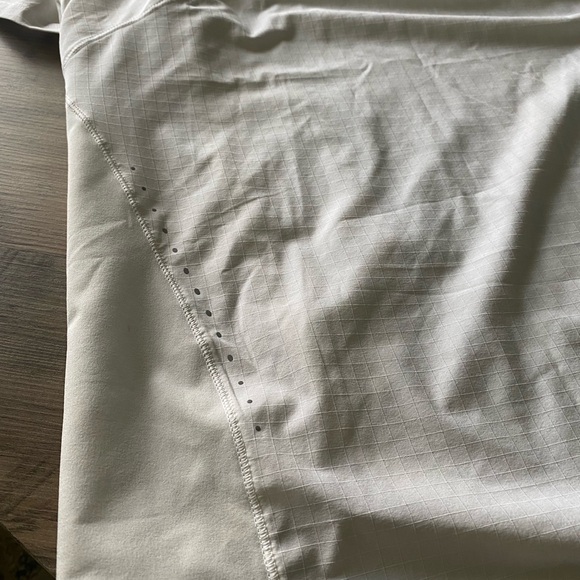 Lululemon Lightweight Stretch Run Short Sleeve WHT 8 - Picture 3 of 4